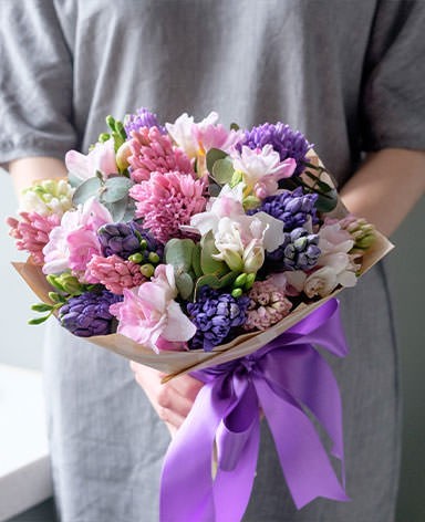 Бесплатная доставка цветов в Мостовском